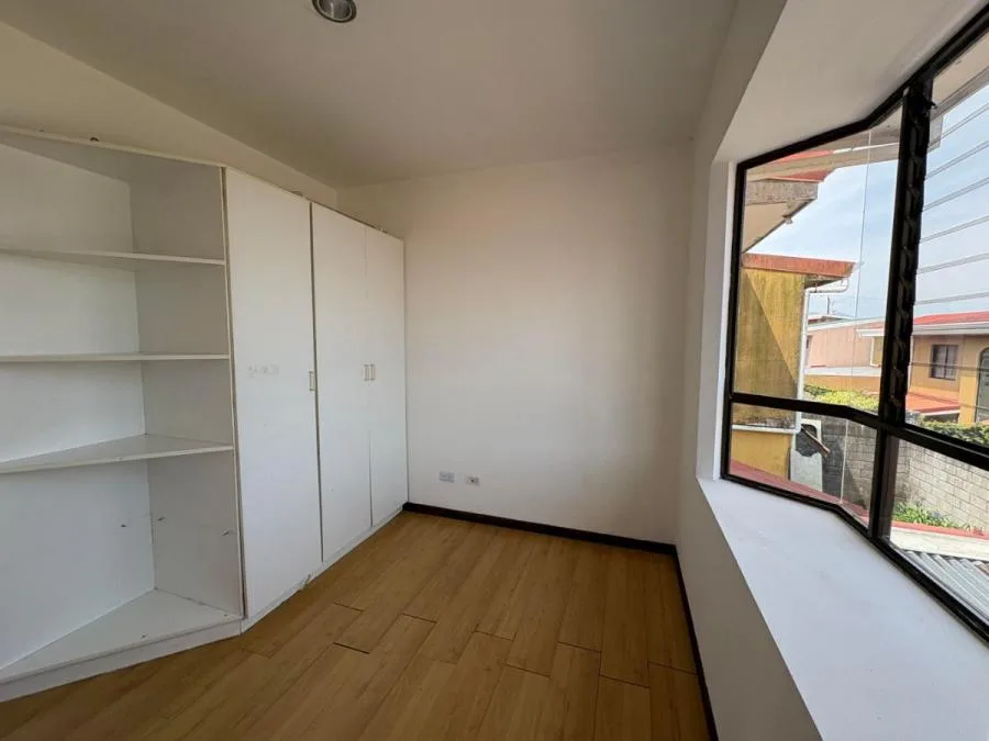 Venta de Casa en Moravia, San José. RAH 25-1697 - Venta en Moravia — photo 5