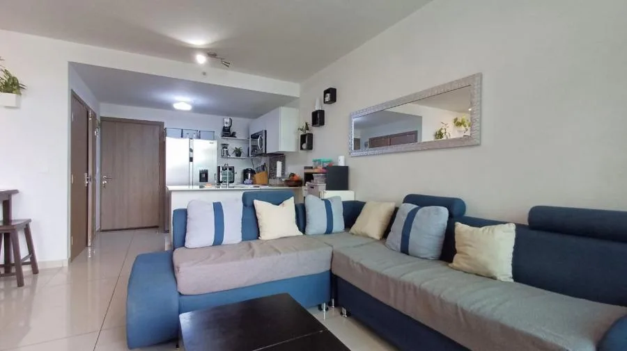 Venta de Apartamento en San Juan de Tibás. - Venta en Tibás — photo 3