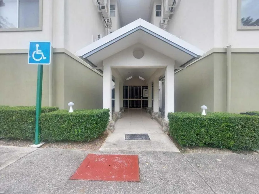 Venta de Apartamento en Limón. RAH 24-271 - Venta en Limón