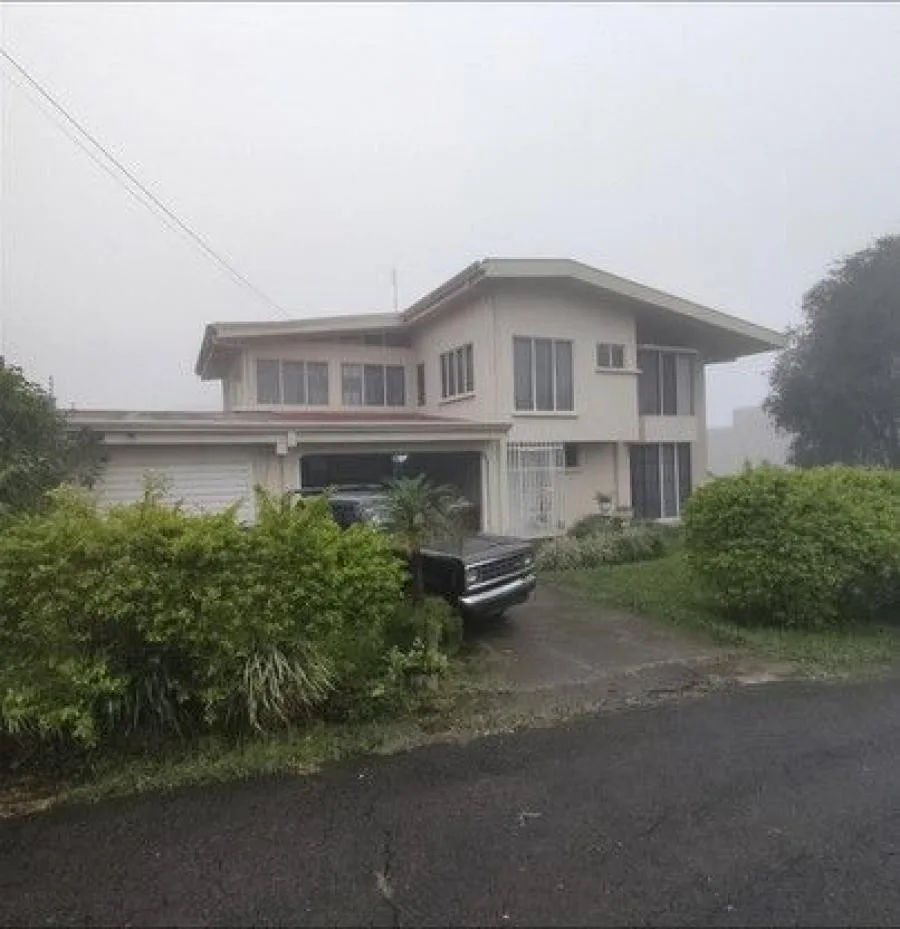 Casa en Venta en Barva de Heredia, Hermosa y Amplia Casa 5PDN8278302 - Venta en Barva
