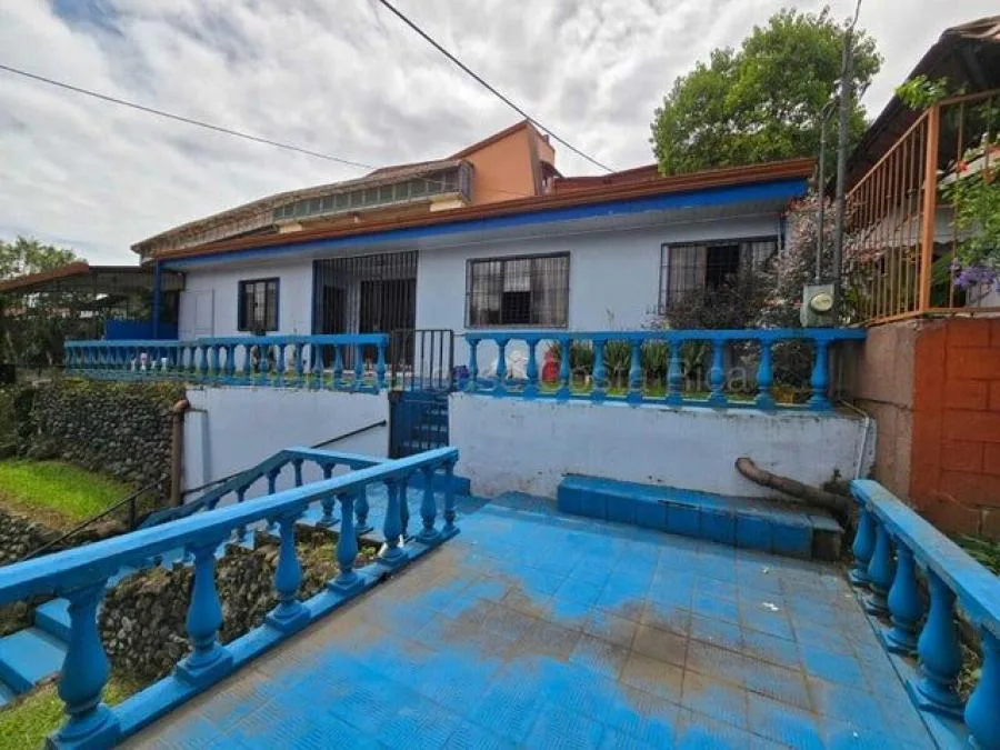 MLS-26-1522 LS VENTA CASA TURRIALBA CENTRO - Venta en Turrialba