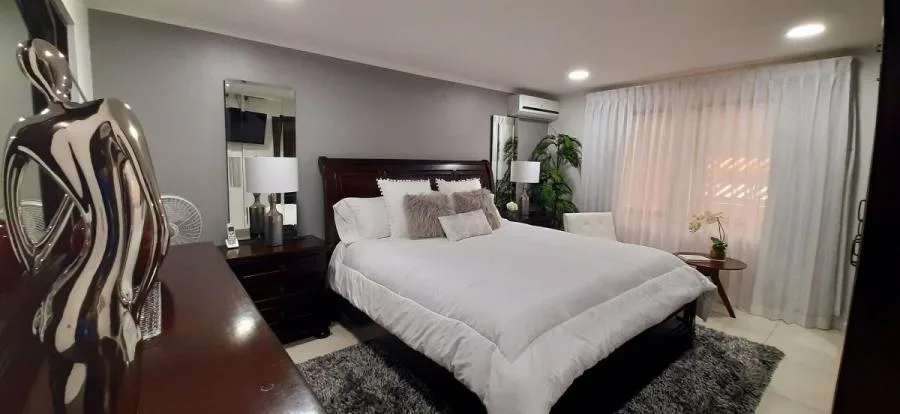 Casa en venta en Rohrmoser, San José. RAH 23-310 - Venta en San José — photo 3