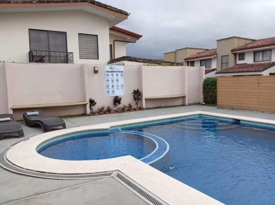 Venta de Casa en Santo Domingo, Heredia. - Venta en Santo Domingo