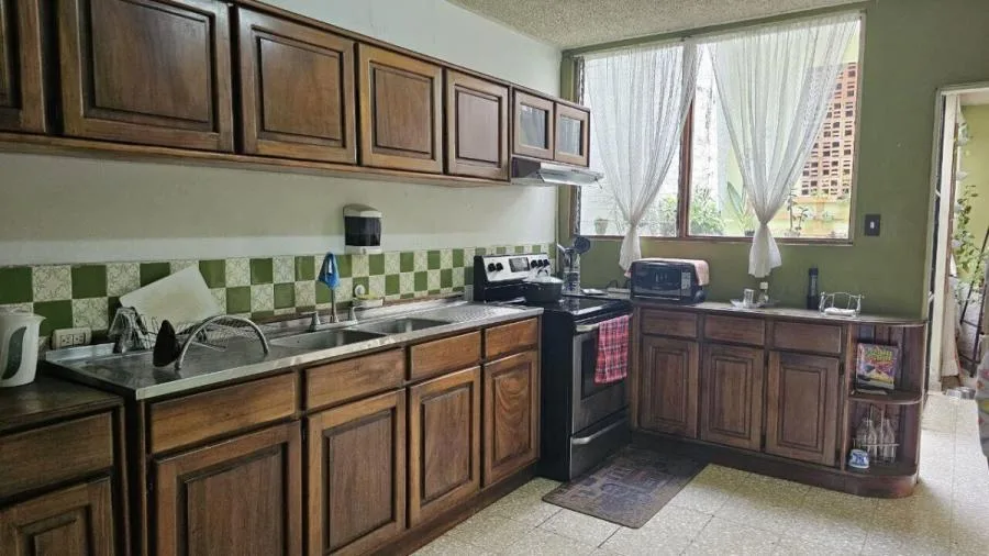 Se vende casa en San Pedro, Montes de Oca (DJ 24-574) - Venta en Montes de Oca — photo 3