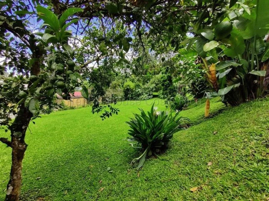 Venta de Lote en San Rafael-Montes de Oca. RAH 26-1579 - Venta en Montes de Oca — photo 3