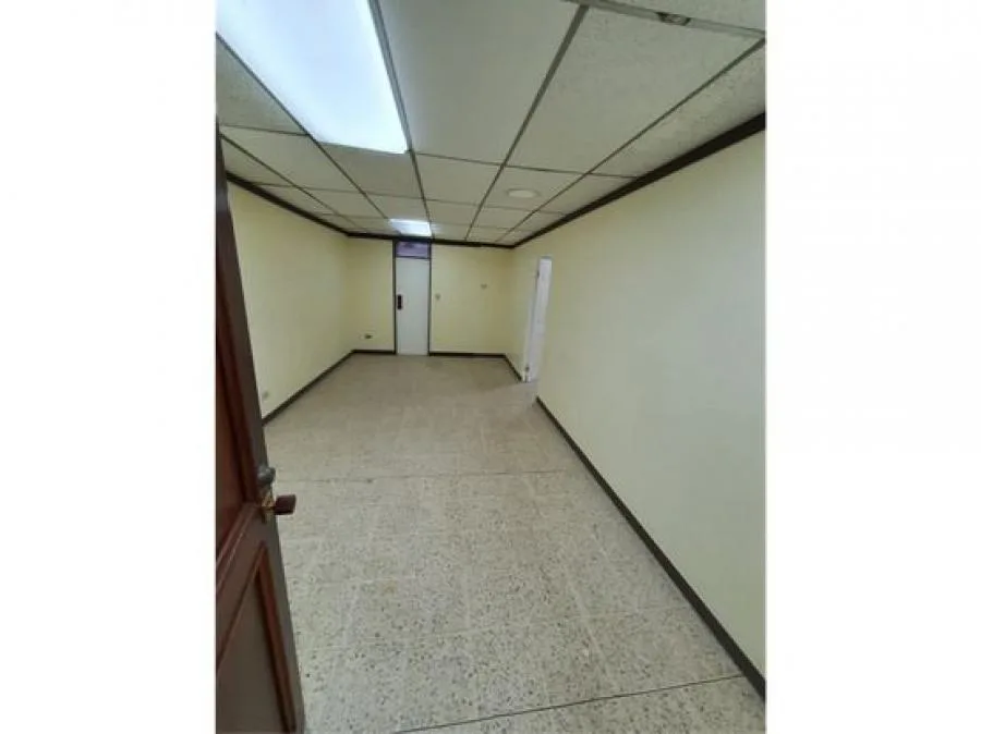 Se vende casa en Zapote San José 26-1913 - Venta en San José