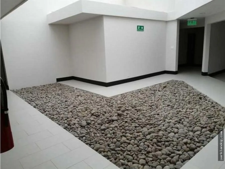 Oficina en alquiler en La Uruca, Oficentro. PDC1544416 - Venta en San José — photo 2