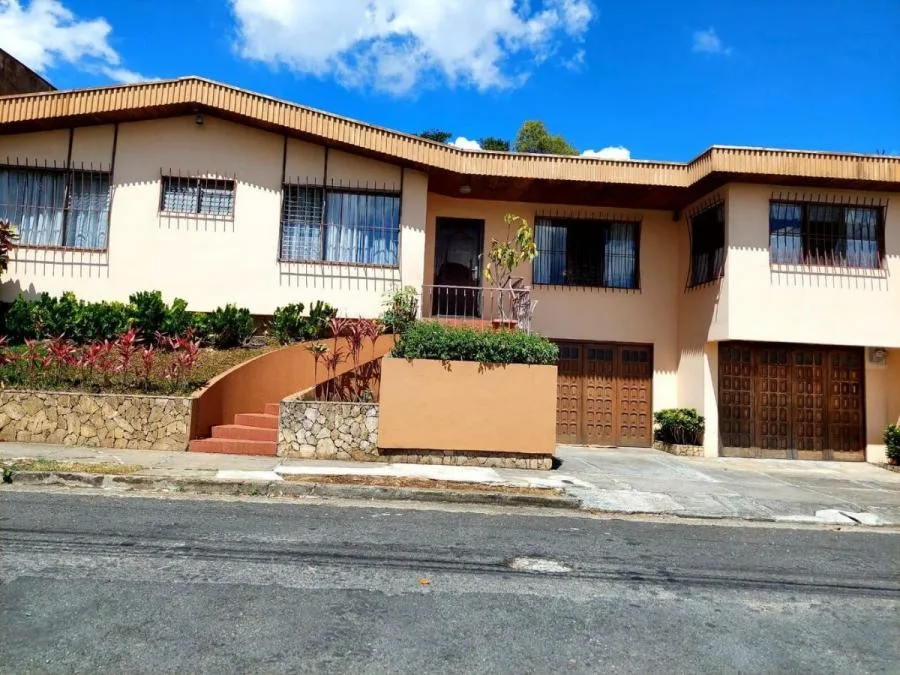 venta de casa en san jose mata redonda - Venta en Mata Redonda