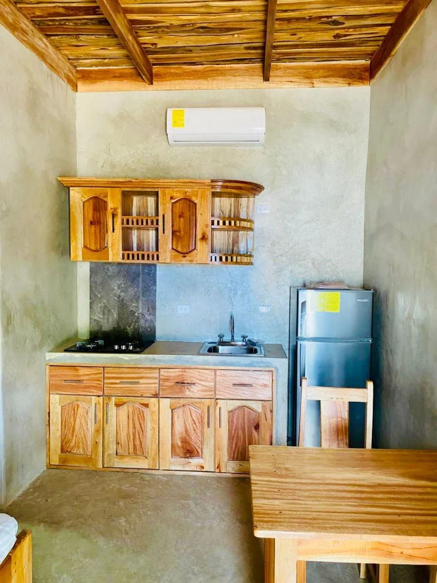 FOR RENT  STUDIO APARTMENT - Alquiler / Renta en Tamarindo