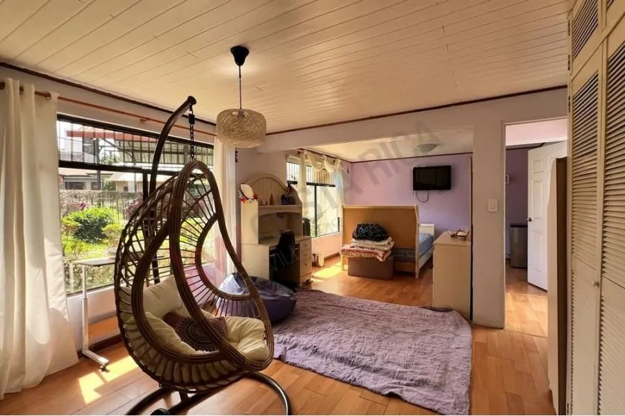 Venta de casa en Sabanilla, Montes de Oca US$ 405.000 #5153 - Venta en San Pedro — photo 4