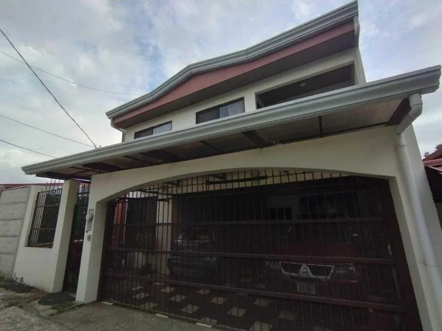 Casa en Venta en Santo Domingo, Heredia. RAH 23-2885 - Venta en Santo Domingo