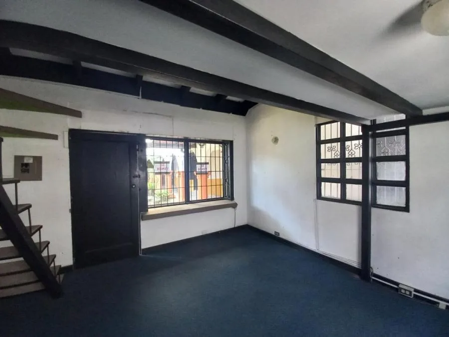 venta de comercio en san jose goicochea - Venta en Goicoechea — photo 4