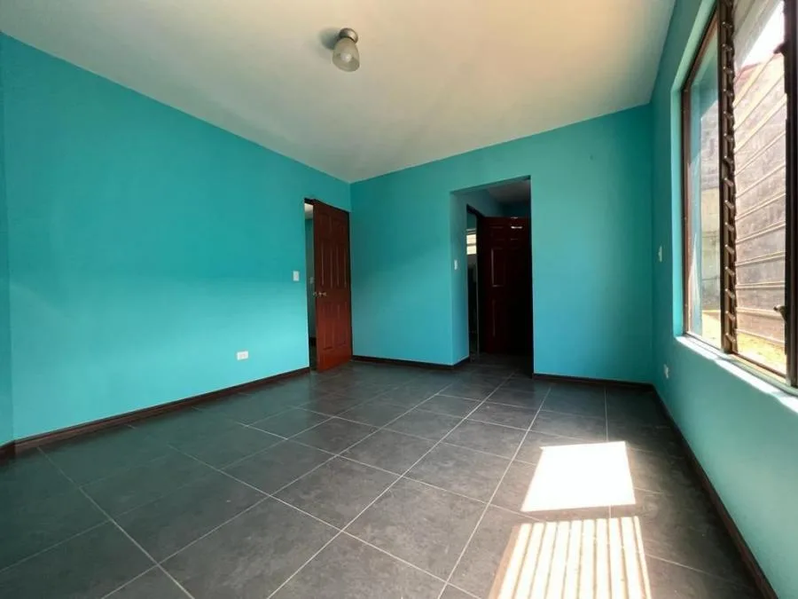 CASA EN VENTA, SANTO DOMINGO, Cod#24-659 - Venta en Santo Domingo — photo 3