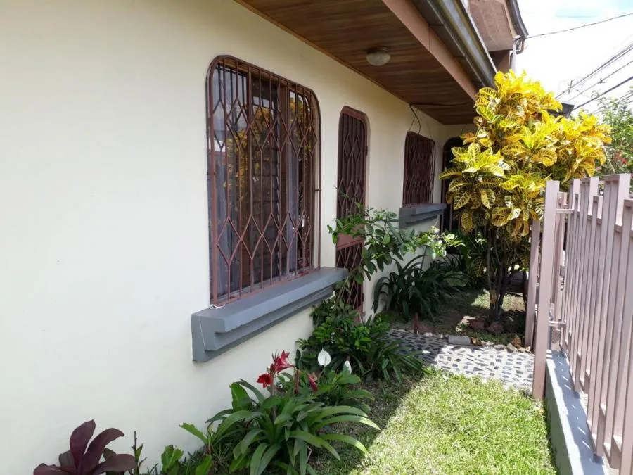 Casa en Venta en Alajuela RAH #222357 - Venta en Alajuela