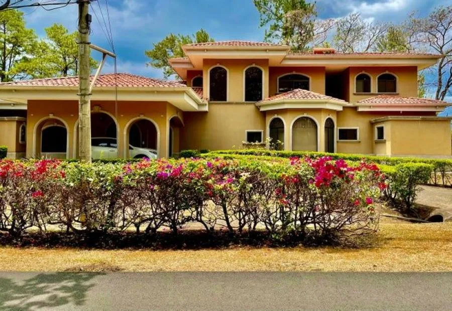 Venta de Casa en La Guácima Alajuela - Venta en Guácima