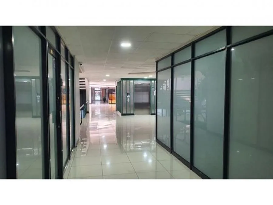 ALQUILER DE OFICINA, SAN JOSÉ, PLAZA MAYOR - Alquiler / Renta en San José — photo 2