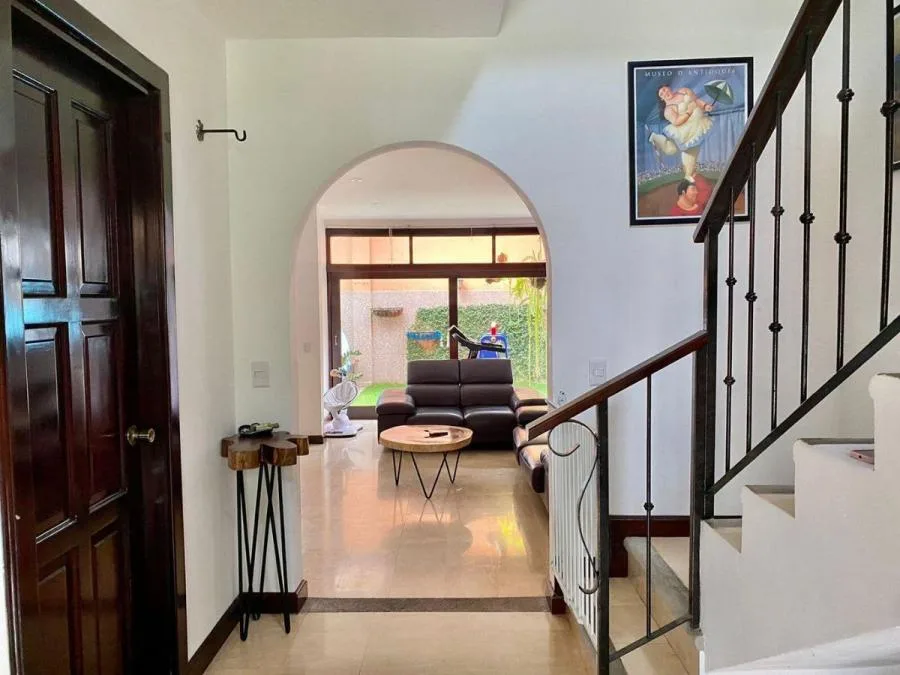 Alquiler Apartamento Tipo Estudio Moderno con Amenidades Exclusivas #26-1237 GS - Alquiler / Renta en Escazú