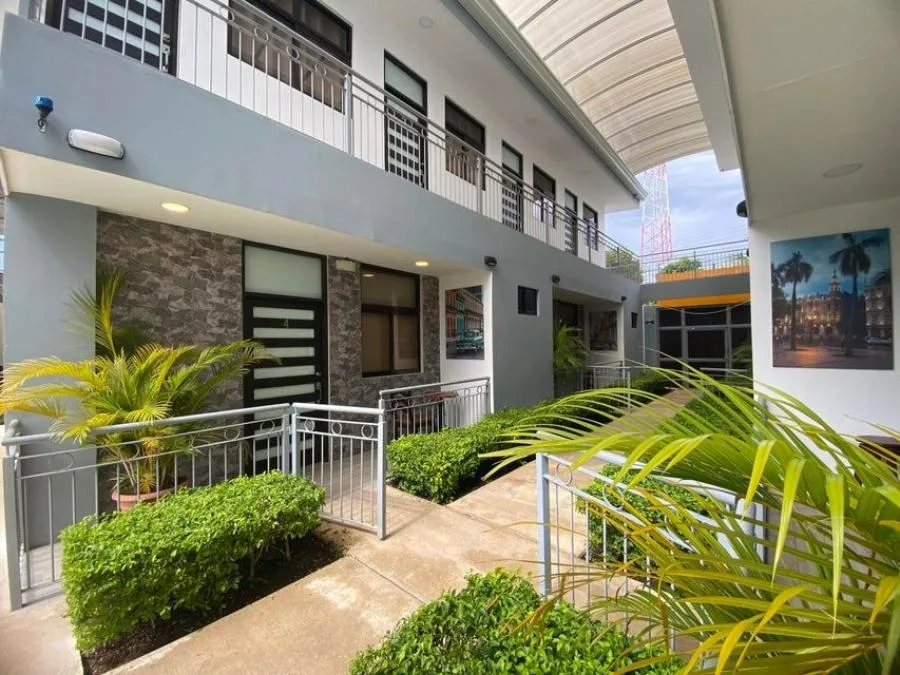 Venta de Excelente Hotel en Garabito, Puntarenas. - Venta en Garabito