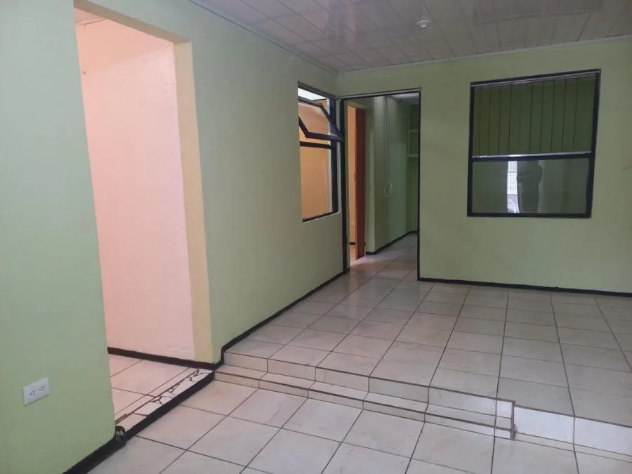Alquiler de Apartamento en Goicoechea, San José. RAH 25-1702 - Alquiler / Renta en Goicoechea — photo 2