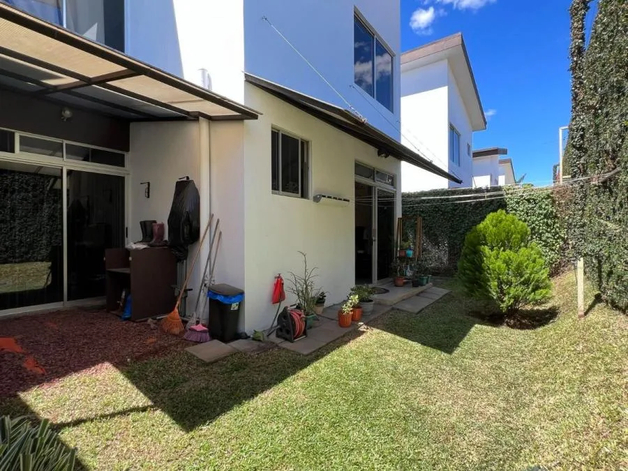 Venta de Apartamento en Primer piso en Desamparados Alajuela RAH 23-2082 MGA - Venta en Desamparados