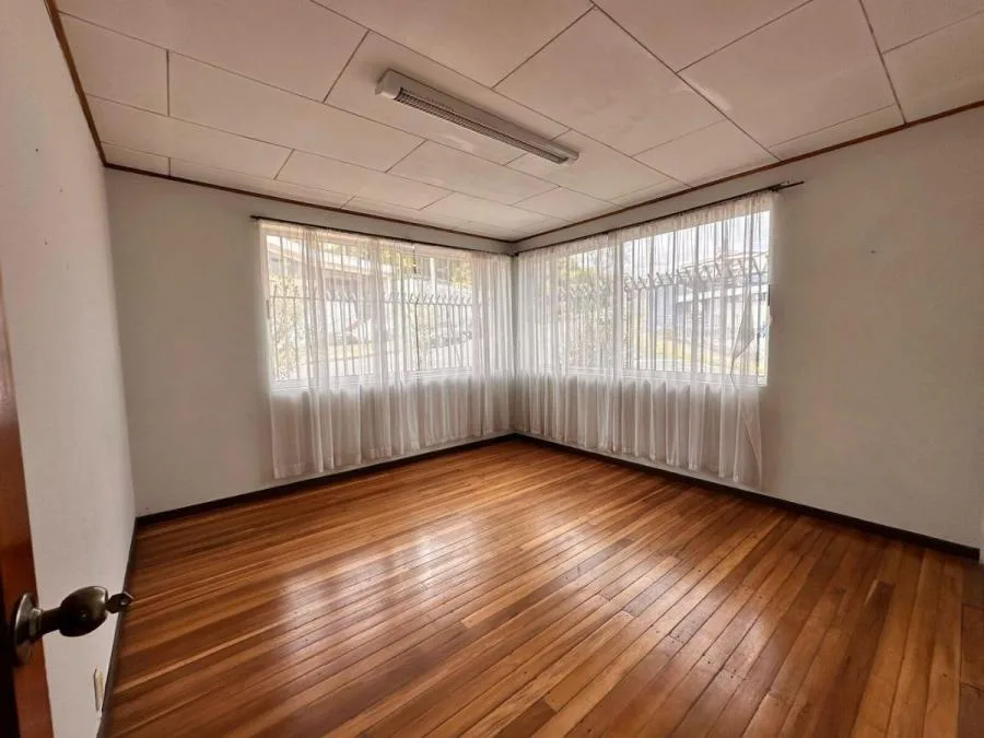 Venta de Casa en Montes de Oca, San José.  - Venta en Montes de Oca — photo 3