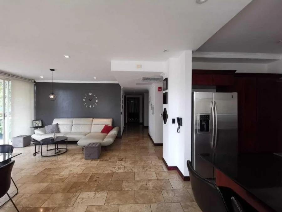 Apartamento en alquiler en Escazú amueblado o línea blanca acceso a centro comercial #26-1705 GS - Alquiler / Renta en Escazú
