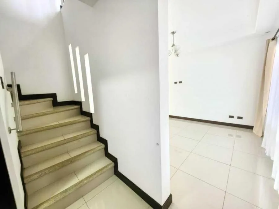 Venta de Casa en Santo Domingo Heredia (MGA) - Venta en Santo Domingo — photo 3
