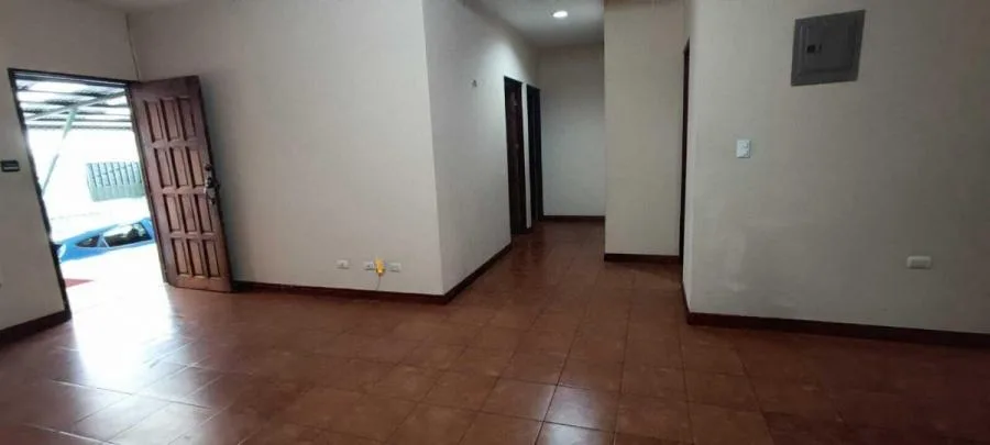 VENTA DE CASA EN MORAVIA LA TRINIDAD PBR - Venta en Moravia — photo 3