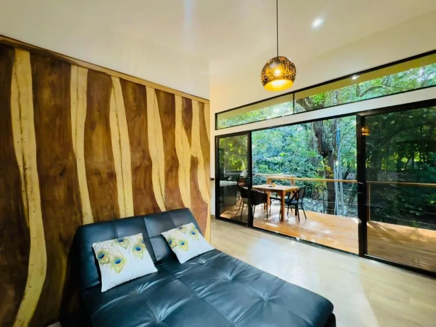 **RENTADO**Live Where Comfort Meets Nature Just Steps from the Oceans Edge - Alquiler / Renta en Santa Cruz