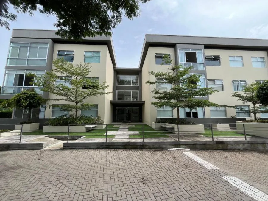 Alquiler de Apartamento en Pozos de Santa Ana. RAH 26-8 - Alquiler / Renta en Santa Ana