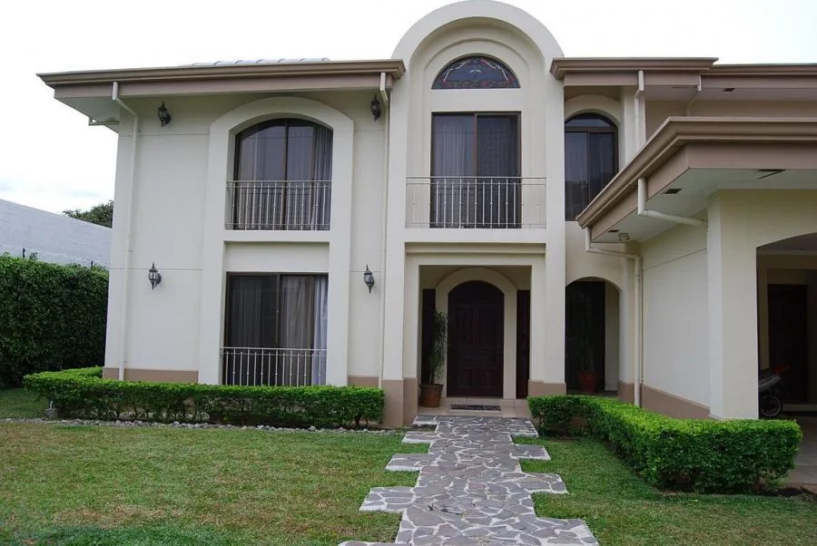CASA EN VENTA EN SANTA ANA, cod: CTL 23-3334 - Venta en Santa Ana