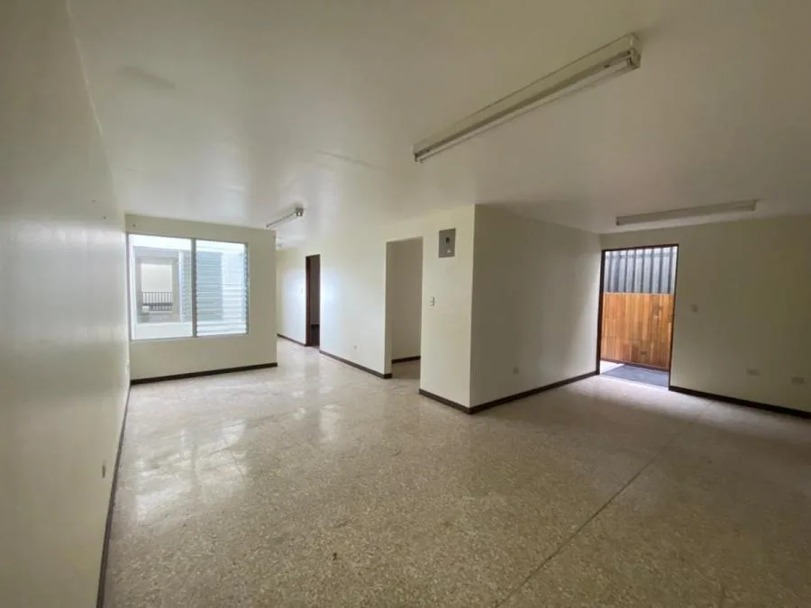 Alquiler de Funcional Local Comercial en Tibás / Mls. 26-785 OFC JB - Alquiler / Renta en Tibás — photo 5