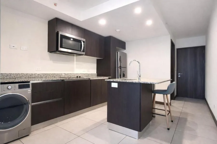 Venta de Apartamento en la Torre Los Yoses - Venta en San Pedro — photo 4