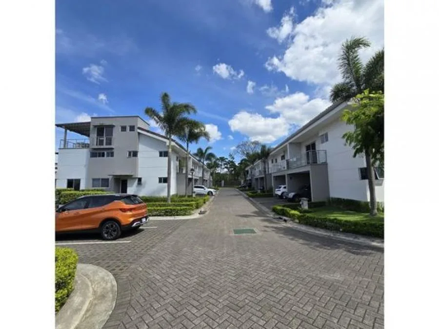Se alquila apartamento en Escazú San Rafael 26-1294 - Alquiler / Renta en Escazú