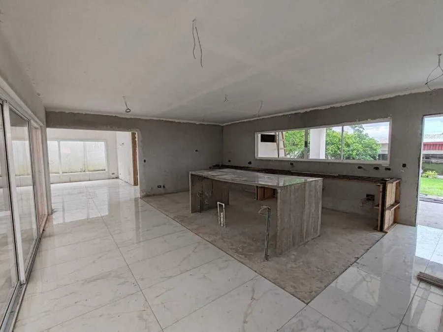 Venta de dos casas independientes en San Miguel, Santo Domingo #3981 - Venta en Santo Domingo — photo 2