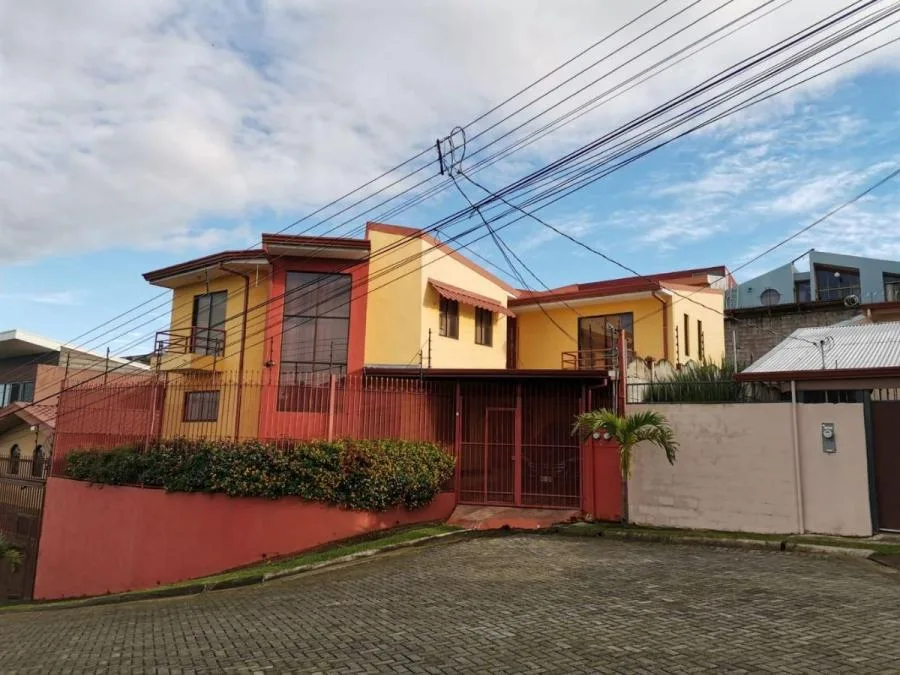 Casas en Venta en Mata de Plátano, Goicoechea RAH #23117 - Venta en Mata de Platano