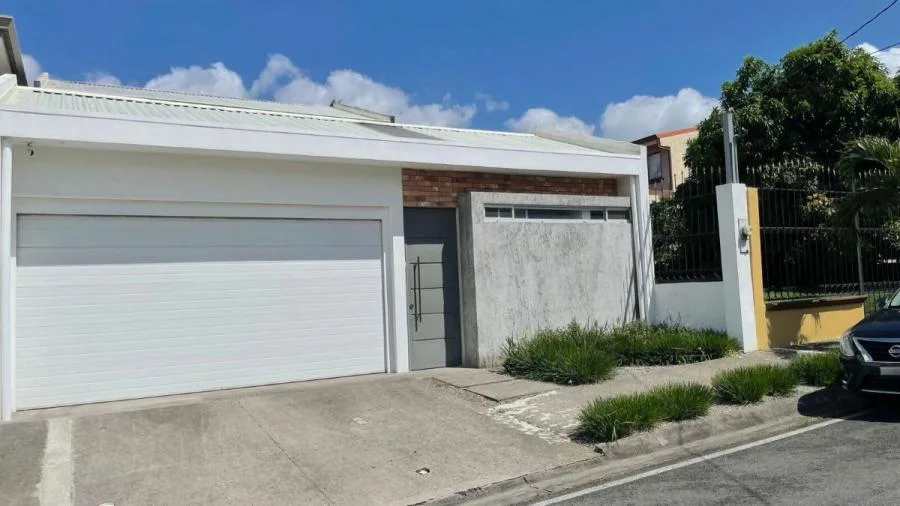 Venta de Casa en San Rafael de Escazú. RAH 26-97 - Venta en Escazú