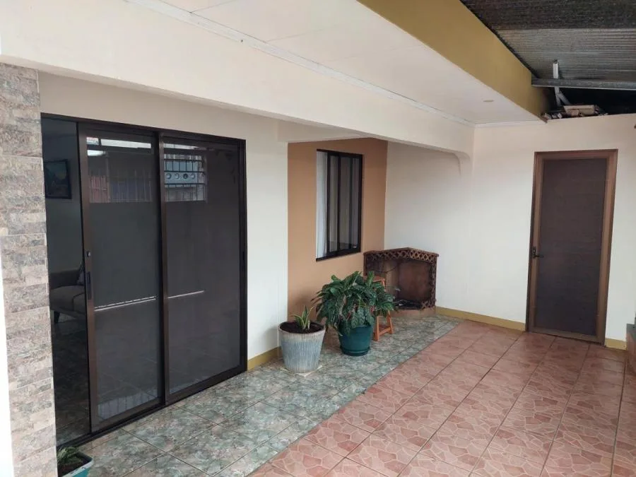 Venta de Bodega en El Centro de Alajuela. - Venta en Alajuela