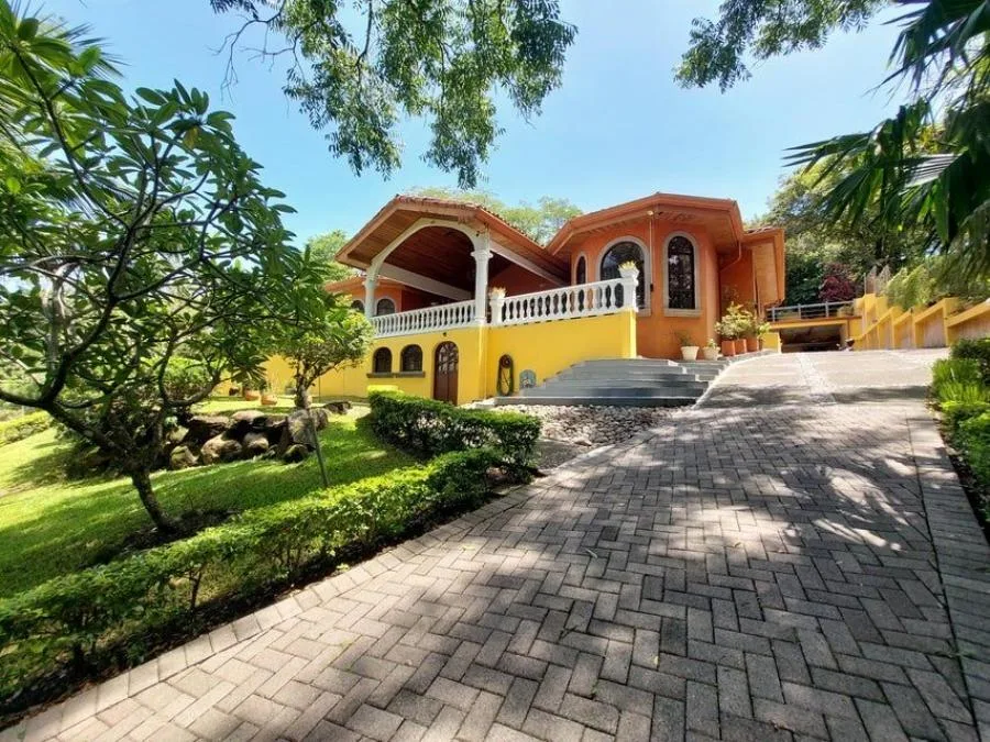 venta de casa en alajuela - Venta en Guácima