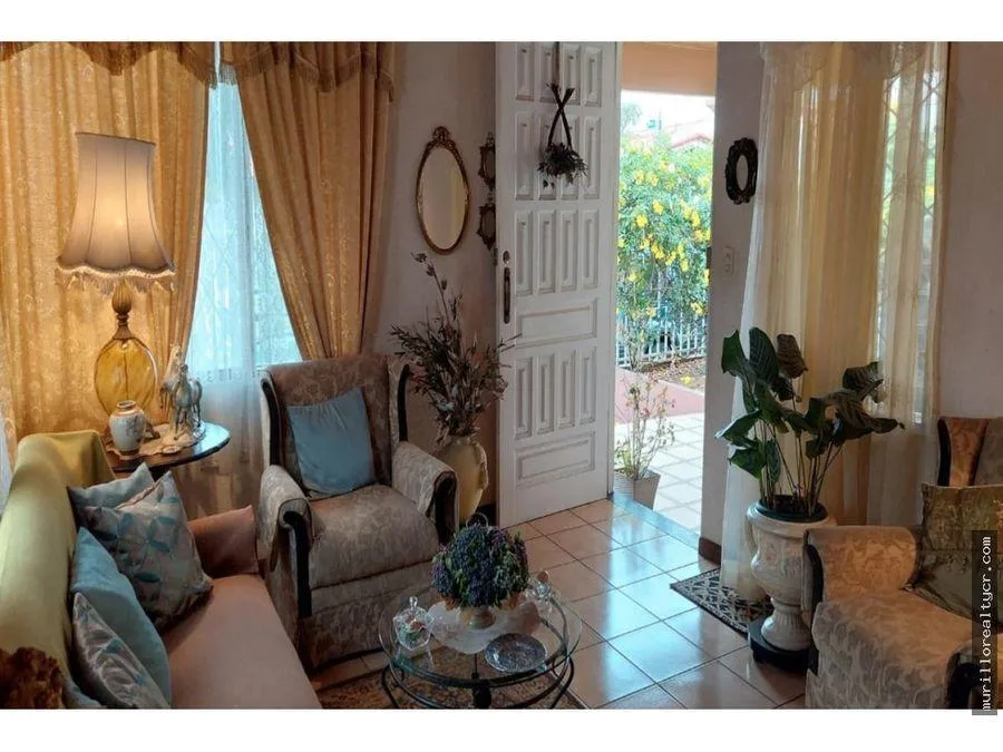 Venta de casa esquinera en San Vicente de Santo Domingo #8871803 - Venta en Santo Domingo — photo 3
