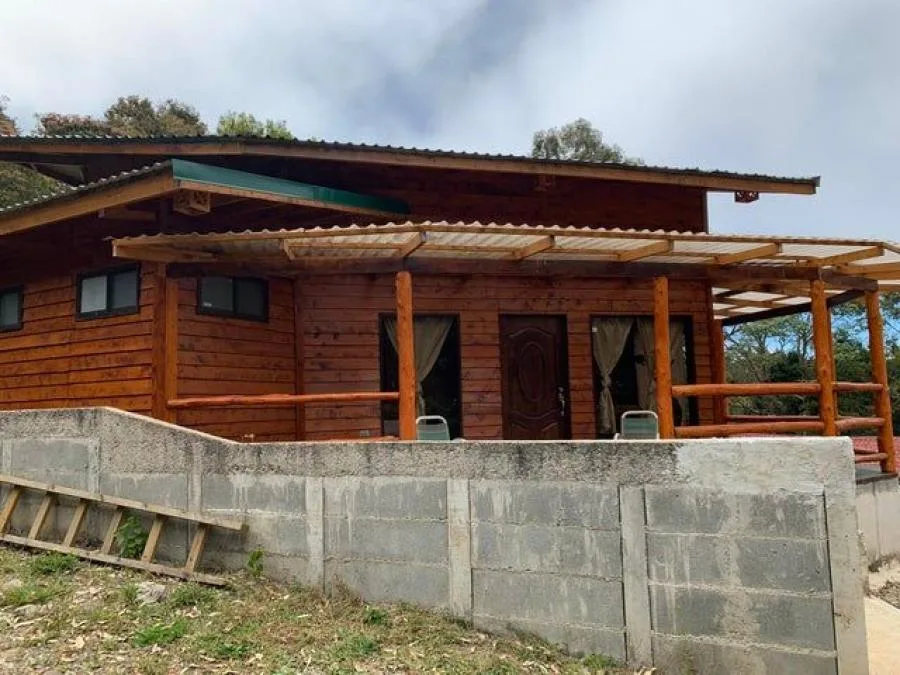 Venta de Propiedad (Dos Cabañas) en Dota, San José. - Venta en Dota — photo 3