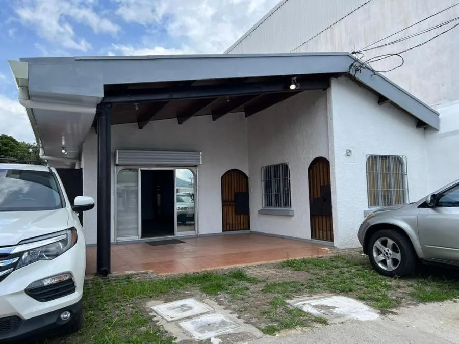 Se alquila casa en Mata Redonda, Oficina (DJ 24-602) - Alquiler / Renta en Mata Redonda