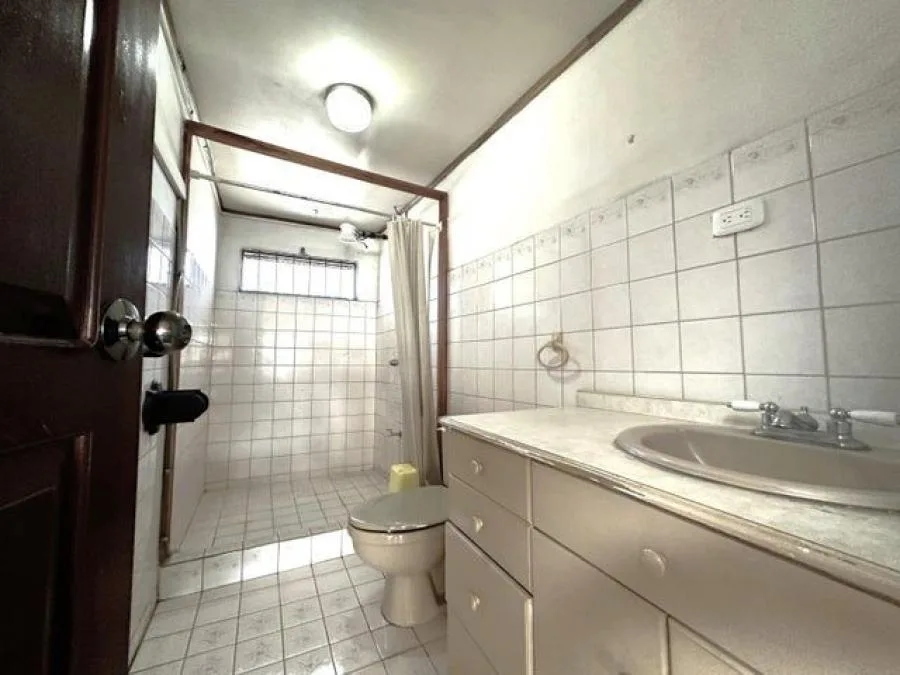 MLS-25-1628 LS VENTA CASA SANTO DOMINGO HEREDIA - Venta en Santo Domingo — photo 5