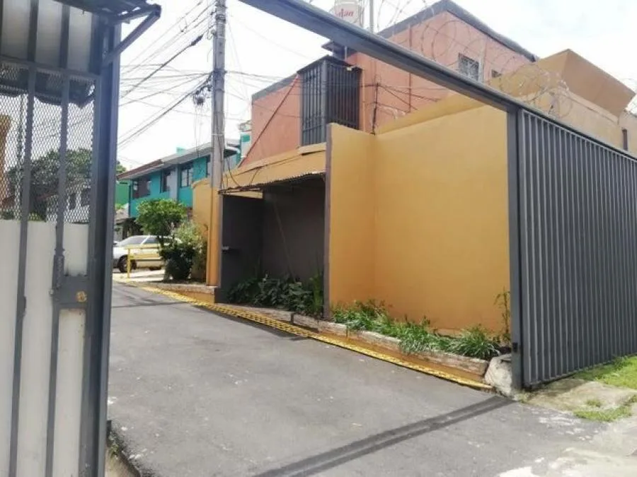 Venta de Apartamento en Hospital, San Josê. RAH 25-1704 - Venta en Hospital