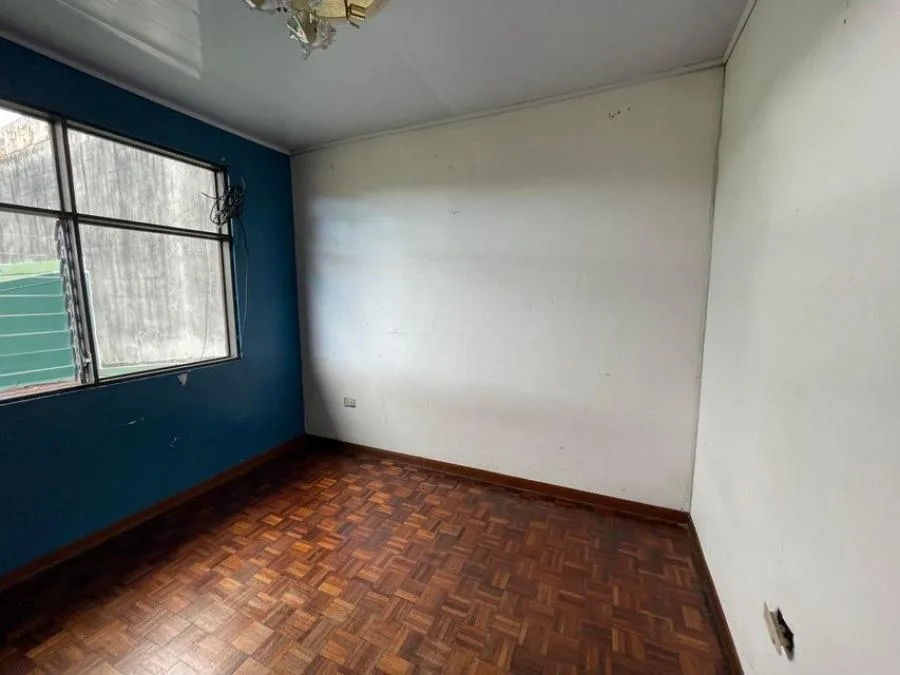 Venta de Casa + 4 APTOS en Catedral, San José. RAH 26-1347 PRECIO REBAJADO - Venta en Catedral — photo 4