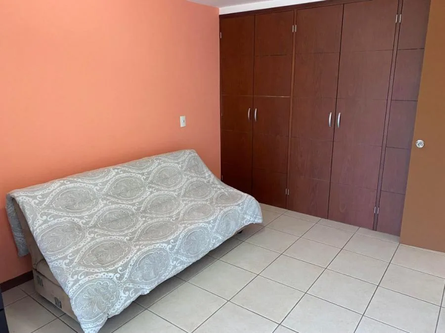 Alquiler apartamento de 1 habitación en Lourdes Montes de Oca Mga - Alquiler / Renta en Montes de Oca — photo 5
