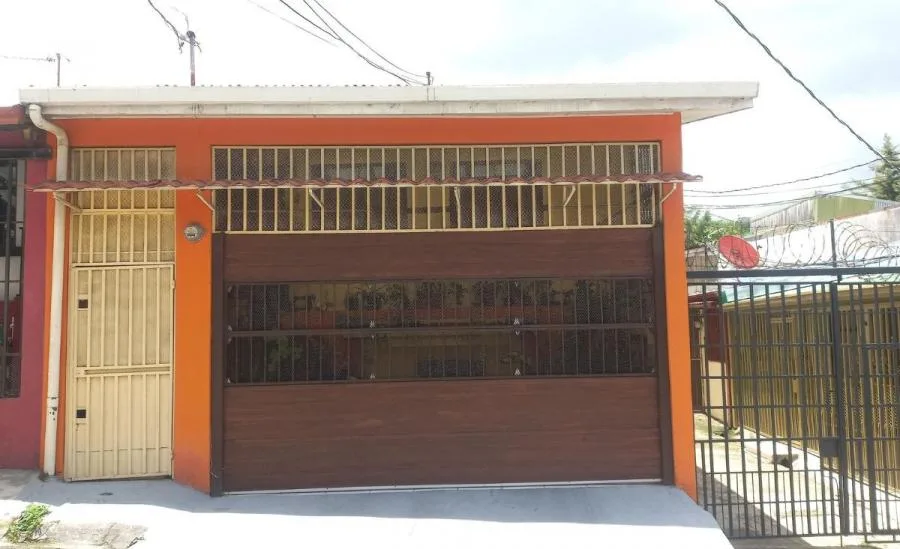 Casa en venta en Goicoechea, San José. RAH 22-2386 - Venta en Goicoechea