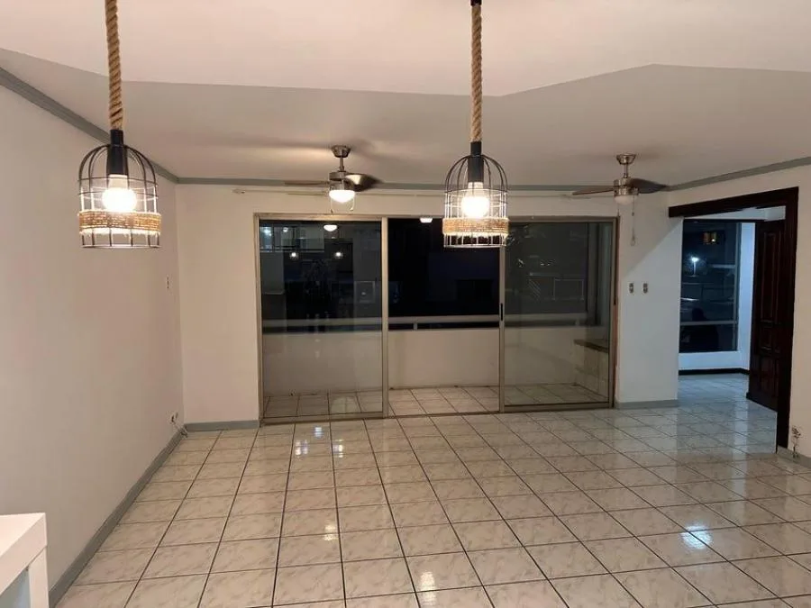 VENTA DE APARTAMENTO EN CONDOMINIO VILLA JADE TIBAS PBR     - Venta en Tibás