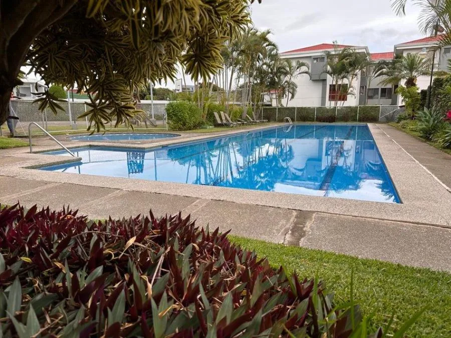 VENTA DE APARTAMENTO EN CONDOMINIO VILLA JADE TIBAS PBR     - Venta en Tibás — photo 3
