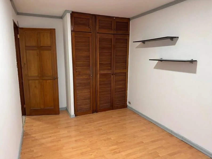 VENTA DE APARTAMENTO EN CONDOMINIO VILLA JADE TIBAS PBR     - Venta en Tibás — photo 5